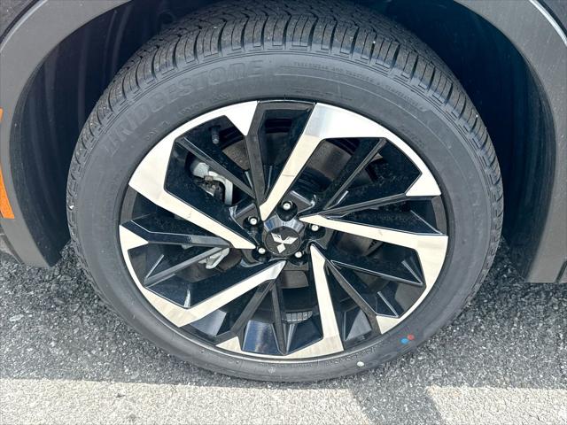 2025 Mitsubishi Outlander PHEV SEL S-AWC