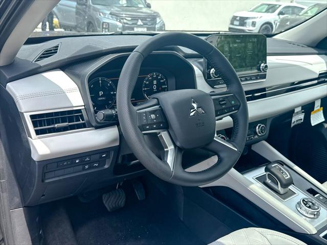 2025 Mitsubishi Outlander PHEV SEL S-AWC