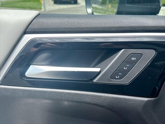 2025 Mitsubishi Outlander PHEV SEL S-AWC