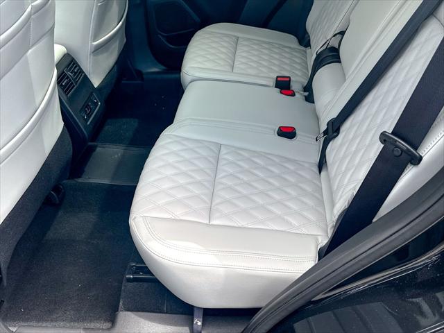 2025 Mitsubishi Outlander PHEV SEL S-AWC