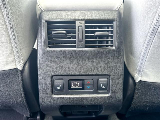 2025 Mitsubishi Outlander PHEV SEL S-AWC