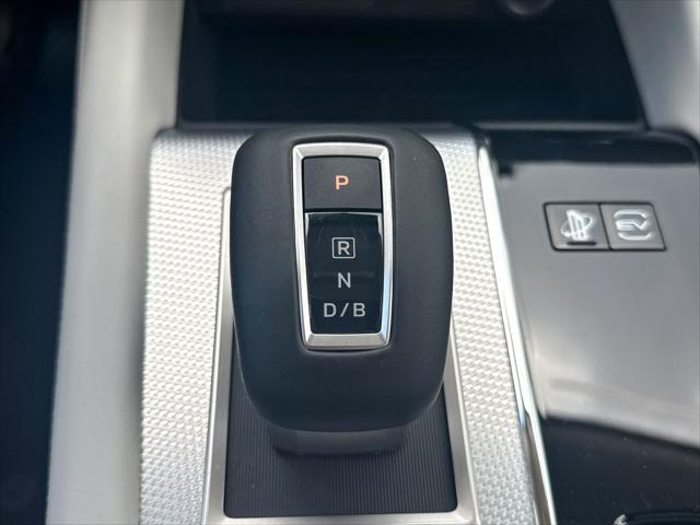 2025 Mitsubishi Outlander PHEV SEL S-AWC