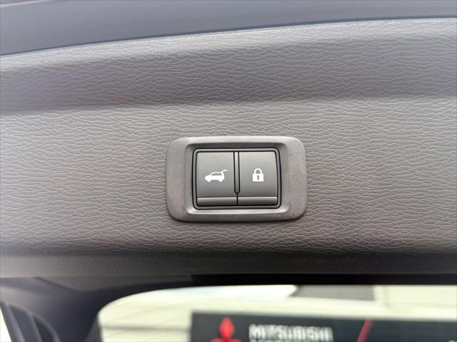 2025 Mitsubishi Outlander PHEV PLATINUM EDITION S-AWC