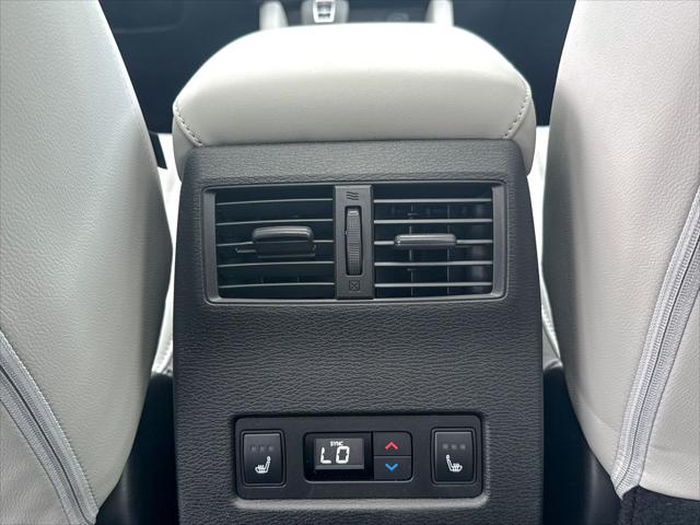 2025 Mitsubishi Outlander PHEV PLATINUM EDITION S-AWC