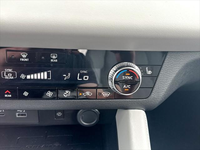 2025 Mitsubishi Outlander PHEV PLATINUM EDITION S-AWC