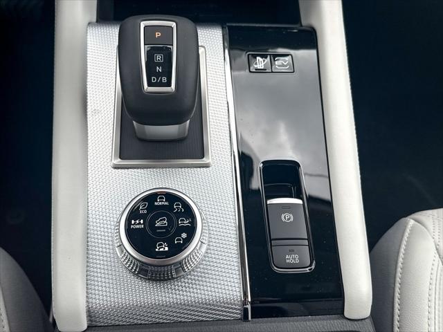 2025 Mitsubishi Outlander PHEV PLATINUM EDITION S-AWC