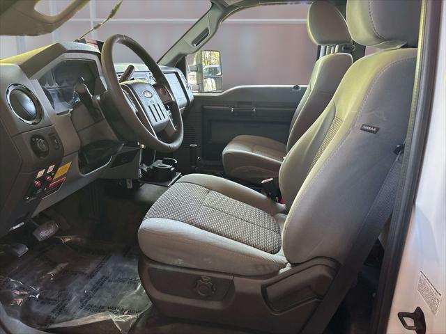 2012 Ford F-550 XL