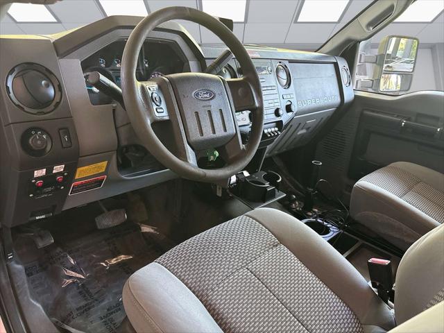 2012 Ford F-550 XL