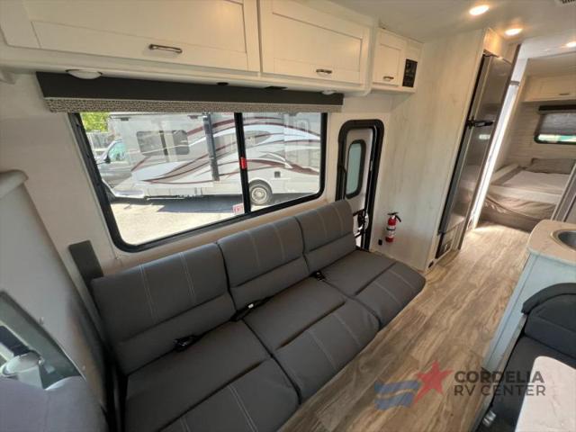 2025 Ford E-350 Cutaway Unknown