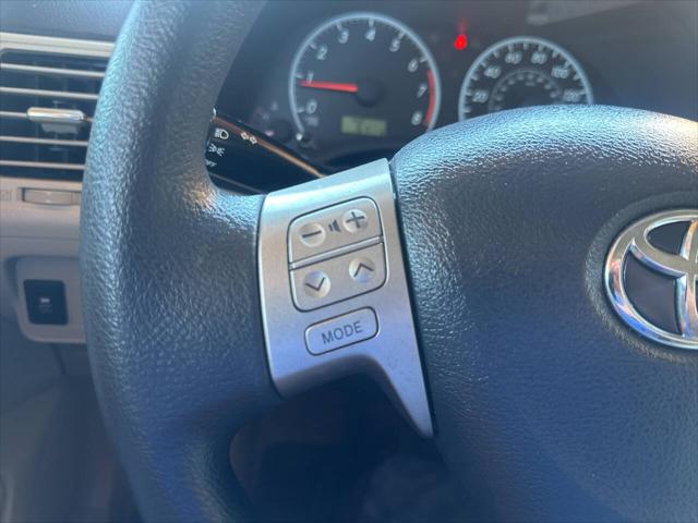 2012 Toyota Corolla LE 4dr Sedan 4A