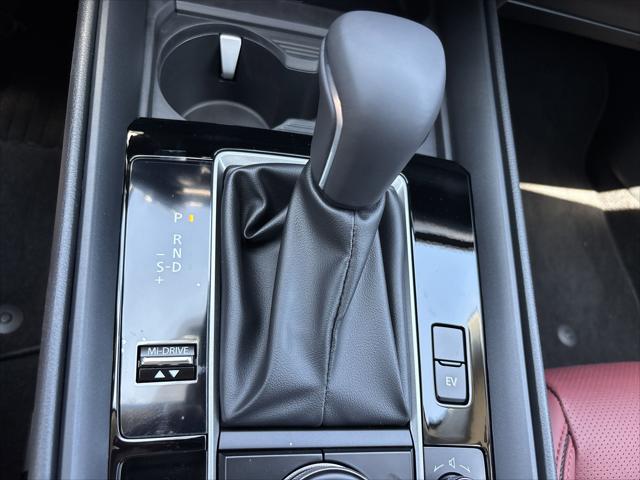 2025 Mazda CX-50 Hybrid Premium Package