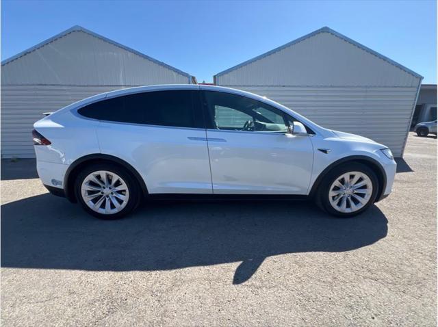 2017 Tesla Model X 75D