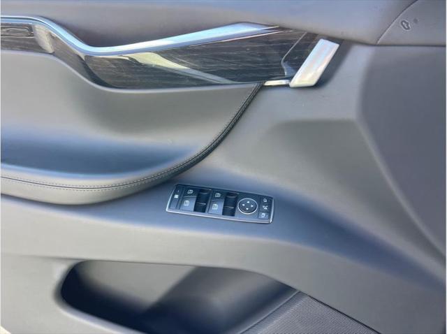 2017 Tesla Model X 75D