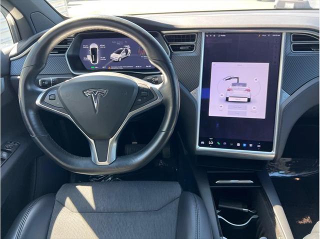 2017 Tesla Model X 75D