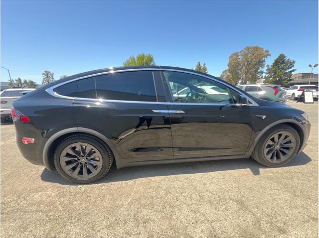 2017 Tesla Model X 75D