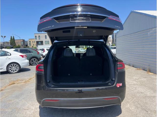 2017 Tesla Model X 75D