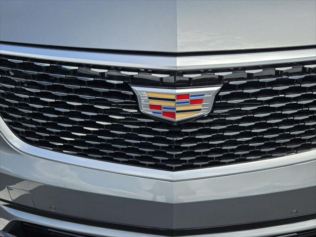 2025 Cadillac XT6 FWD Premium Luxury