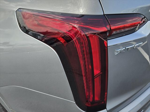 2025 Cadillac XT6 FWD Premium Luxury