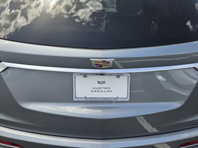 2025 Cadillac XT6 FWD Premium Luxury
