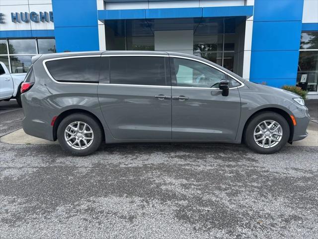 2025 Chrysler Pacifica PACIFICA SELECT