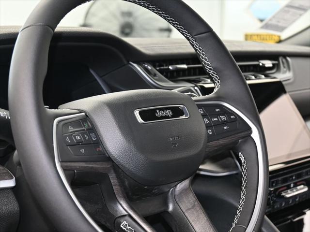 2025 Jeep Grand Cherokee GRAND CHEROKEE LIMITED 4X2