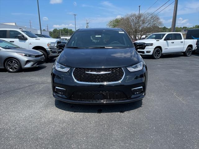 2025 Chrysler Pacifica PACIFICA SELECT