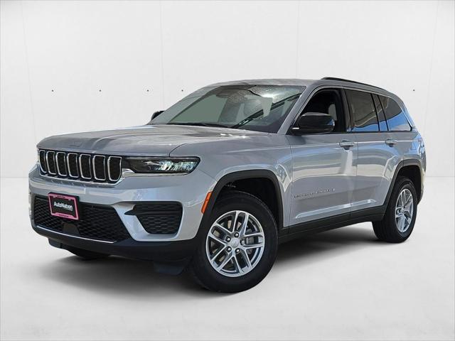 2025 Jeep Grand Cherokee GRAND CHEROKEE LAREDO X 4X2