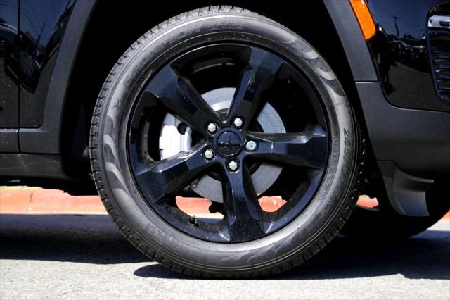 2025 Jeep Grand Cherokee GRAND CHEROKEE LIMITED 4X2