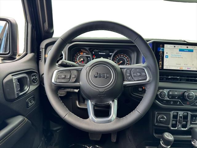 2025 Jeep Wrangler 4-Door Sahara 4x4