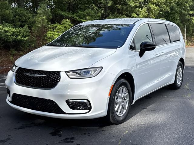 2025 Chrysler Pacifica PACIFICA SELECT
