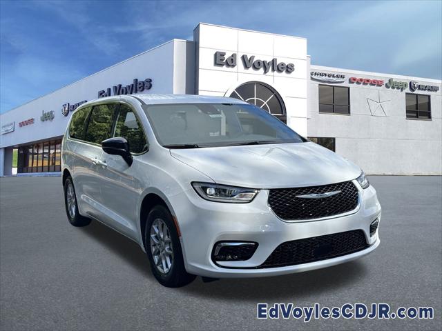 2025 Chrysler Pacifica PACIFICA SELECT