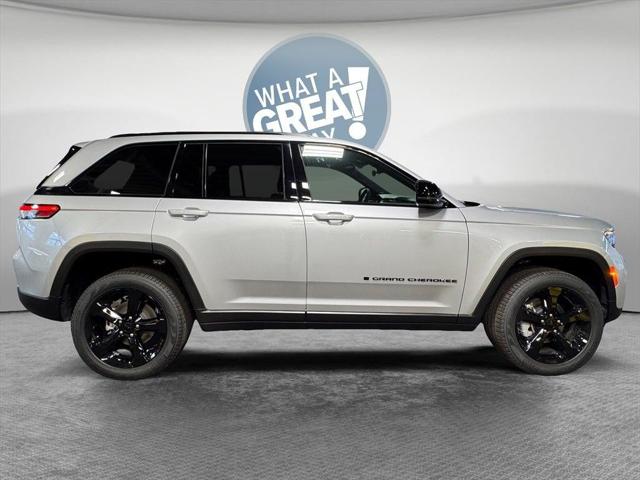 2025 Jeep Grand Cherokee GRAND CHEROKEE LIMITED 4X4 2025 Jeep Grand Cherokee GRAND CHEROKEE LIMITED 4X4