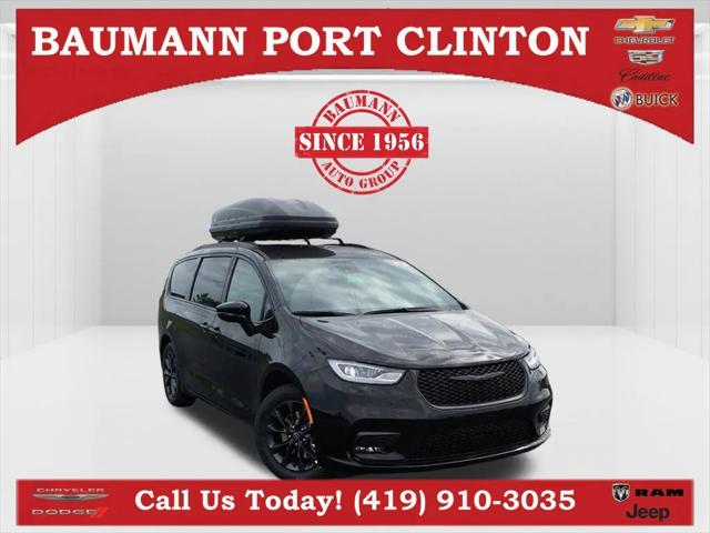2025 Chrysler Pacifica PACIFICA SELECT