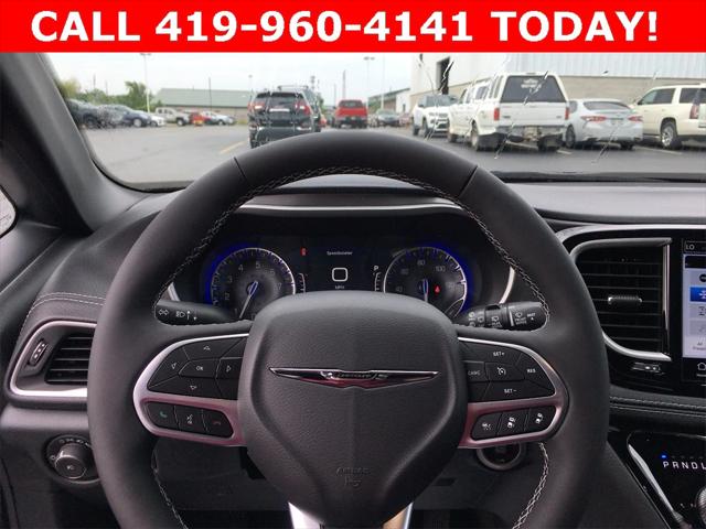 2025 Chrysler Pacifica PACIFICA SELECT