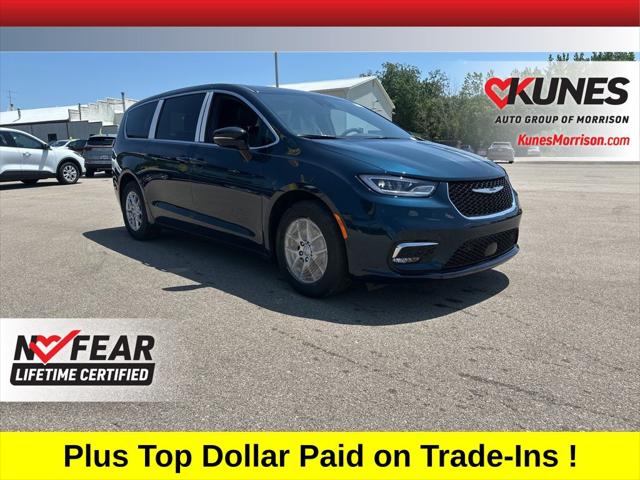 2025 Chrysler Pacifica PACIFICA SELECT