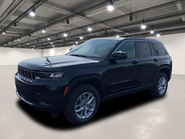 2025 Jeep Grand Cherokee GRAND CHEROKEE LAREDO X 4X4 2025 Jeep Grand Cherokee GRAND CHEROKEE LAREDO X 4X4