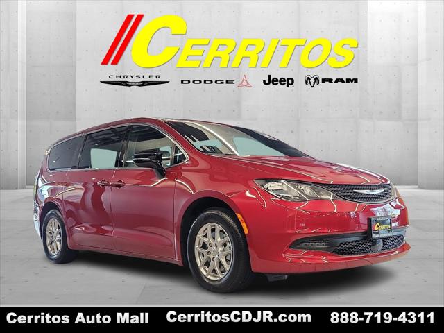2025 Chrysler Voyager VOYAGER LX