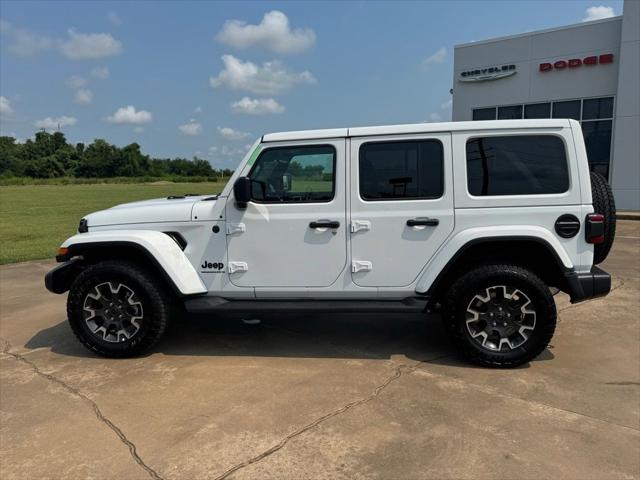 2025 Jeep Wrangler 4-Door Sahara 4x4