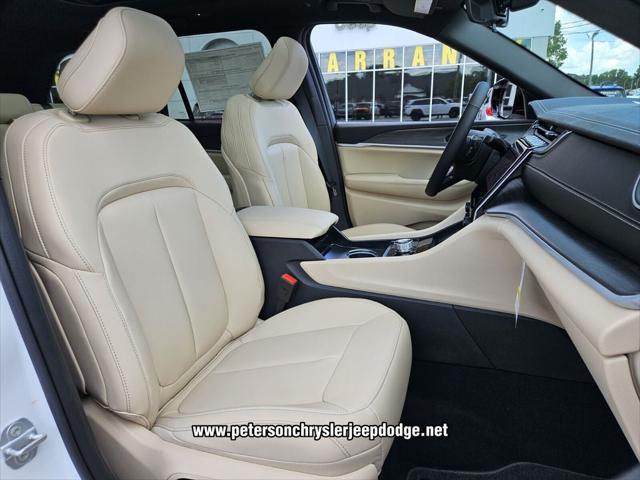 2025 Jeep Grand Cherokee Limited 4x2
