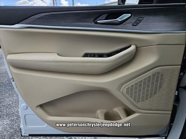 2025 Jeep Grand Cherokee Limited 4x2