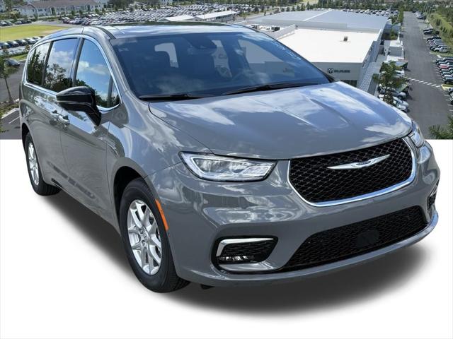 2025 Chrysler Pacifica PACIFICA SELECT