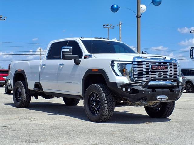 2024 GMC Sierra 2500HD 4WD Crew Cab Long Bed Denali