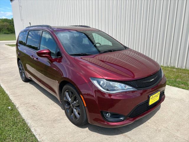 2018 Chrysler Pacifica Touring L Plus