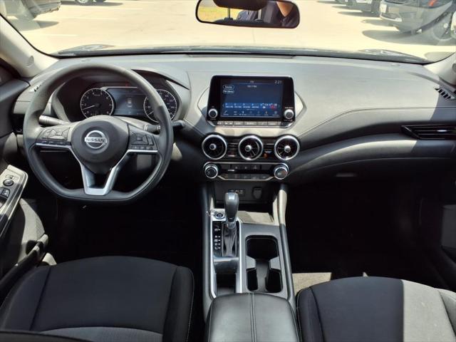 2023 Nissan Sentra SV Xtronic CVT