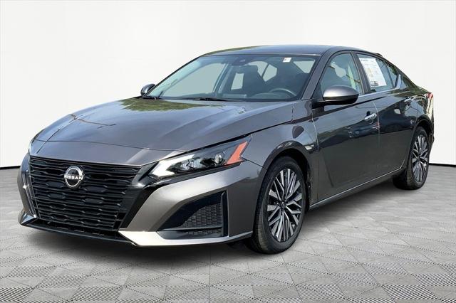 2023 Nissan Altima SV FWD