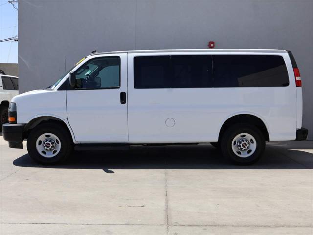 2020 GMC Savana Passenger RWD 2500 Regular Wheelbase LS