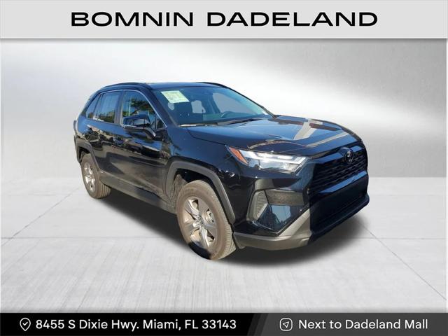 2025 Toyota RAV4 Hybrid XLE