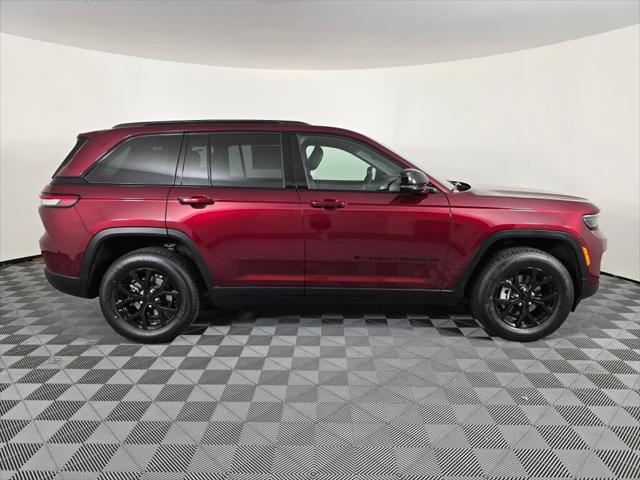 2024 Jeep Grand Cherokee Altitude 4x4 2024 Jeep Grand Cherokee Altitude 4x4