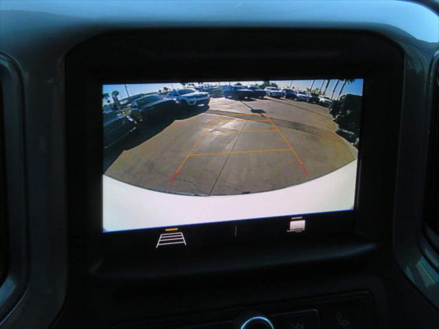 2021 Chevrolet Silverado 1500 2WD Crew Cab Short Bed Custom 2021 Chevrolet Silverado 1500 2WD Crew Cab Short Bed Custom