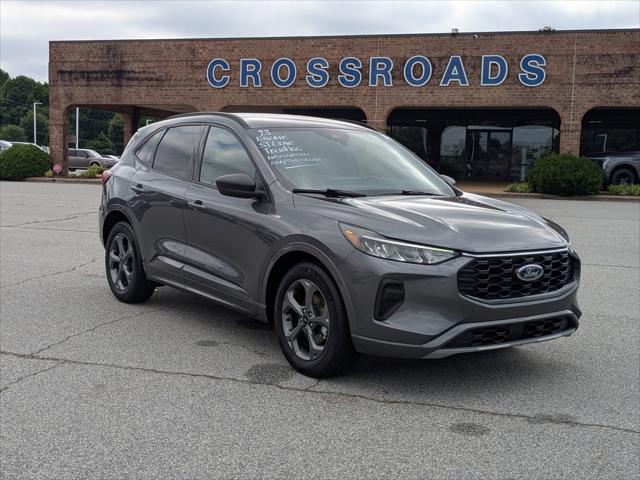 2023 Ford Escape ST-Line 2023 Ford Escape ST-Line